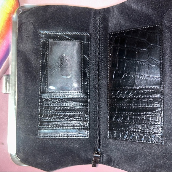 NWOT Kenneth Cole Reaction Black vegan leather wallet - Picture 2 of 5